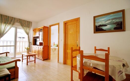 Apartamento para entrar a vivir en zona céntrica de Torrevieja.