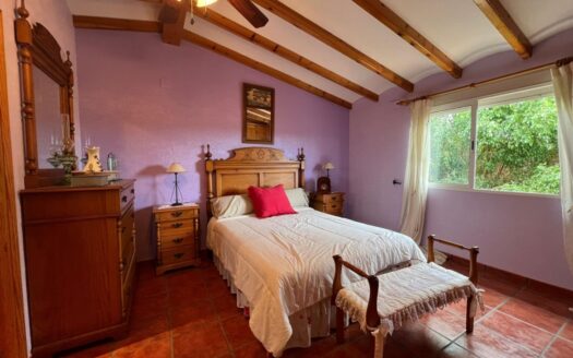 Espectacular Chalet en Elche, Jubalcoi-Saladas – Oportunidad Única